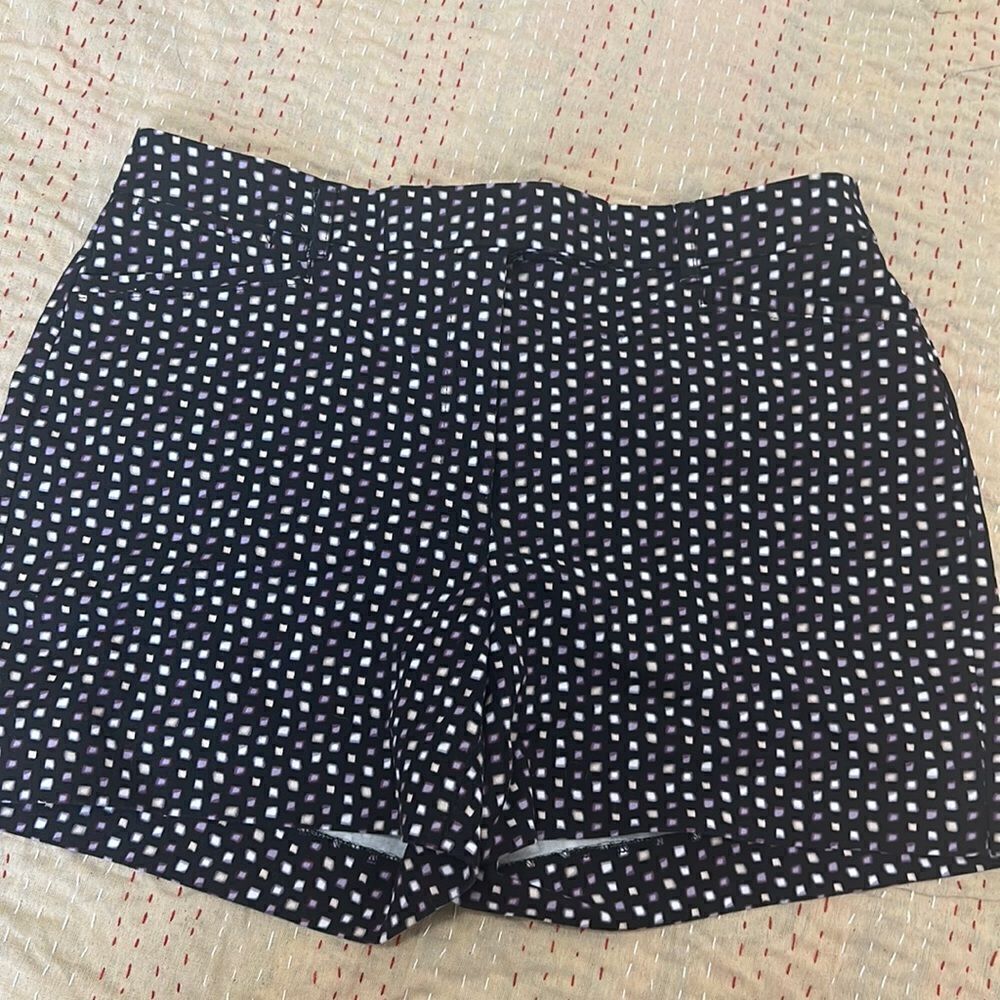 White House Black Market 5” Shorts